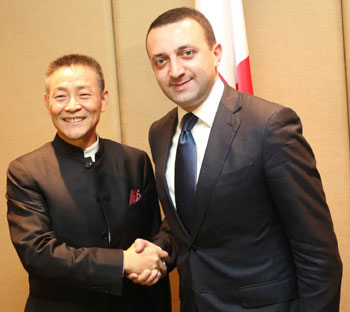 1-dong-polit-2-analit